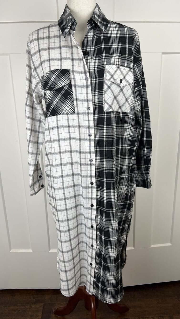 Steve Madden Plaid Flannel Shirt Dress Small Black White Colorblock Maxi